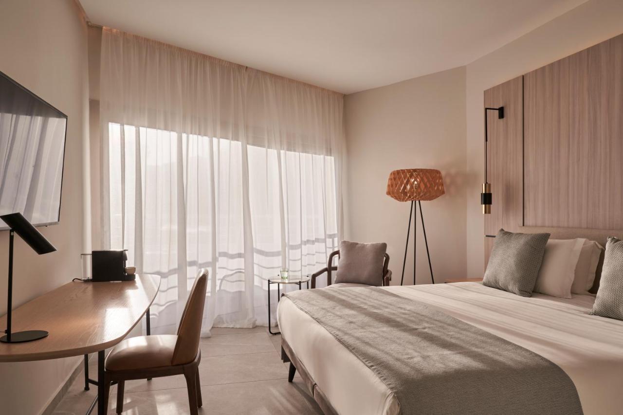 Hotel Atlantica Bay - Adults Only à Limassol Extérieur photo